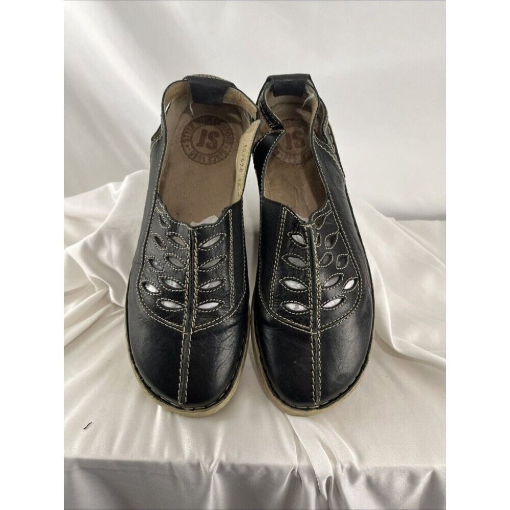 Joseph Siebel Leather Slip-On Shoes - Picture 3 of 13